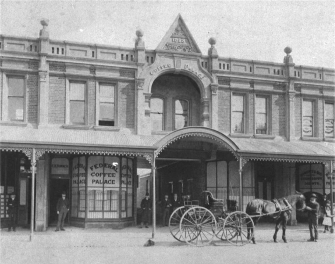 The Old Federal Coffee Palace Лонсестън Екстериор снимка